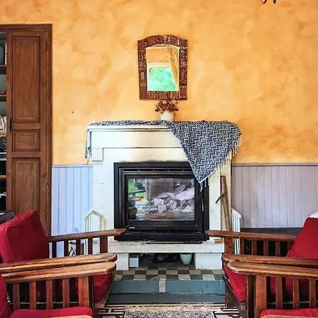 L'angelique Πανσιόν